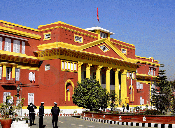 प्रदेश प्रमुखको शपथ ४ बजे