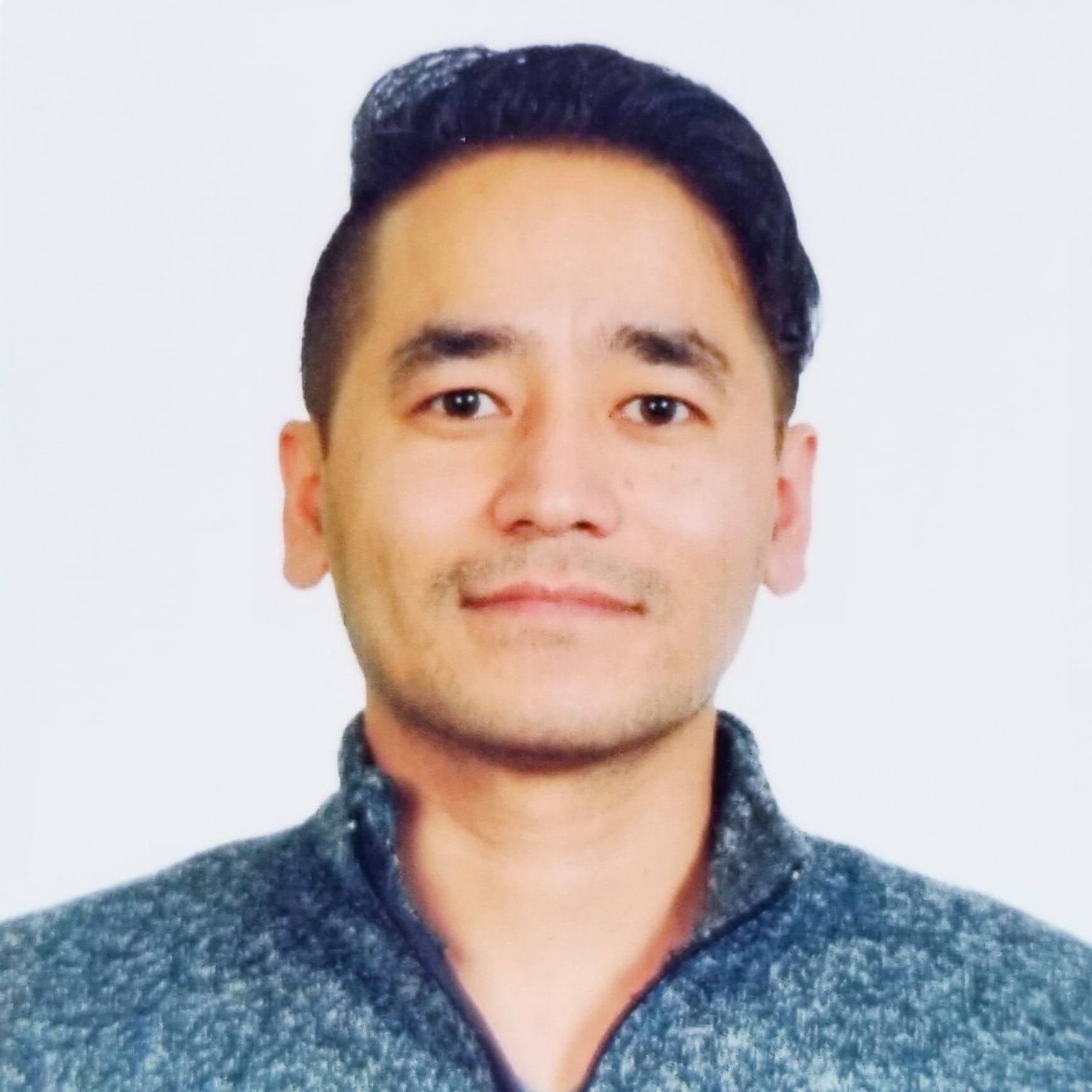 नेपाली युवासहित ११ वैज्ञानिकले पत्ता लगाए इबोला भाइरसको औषधी