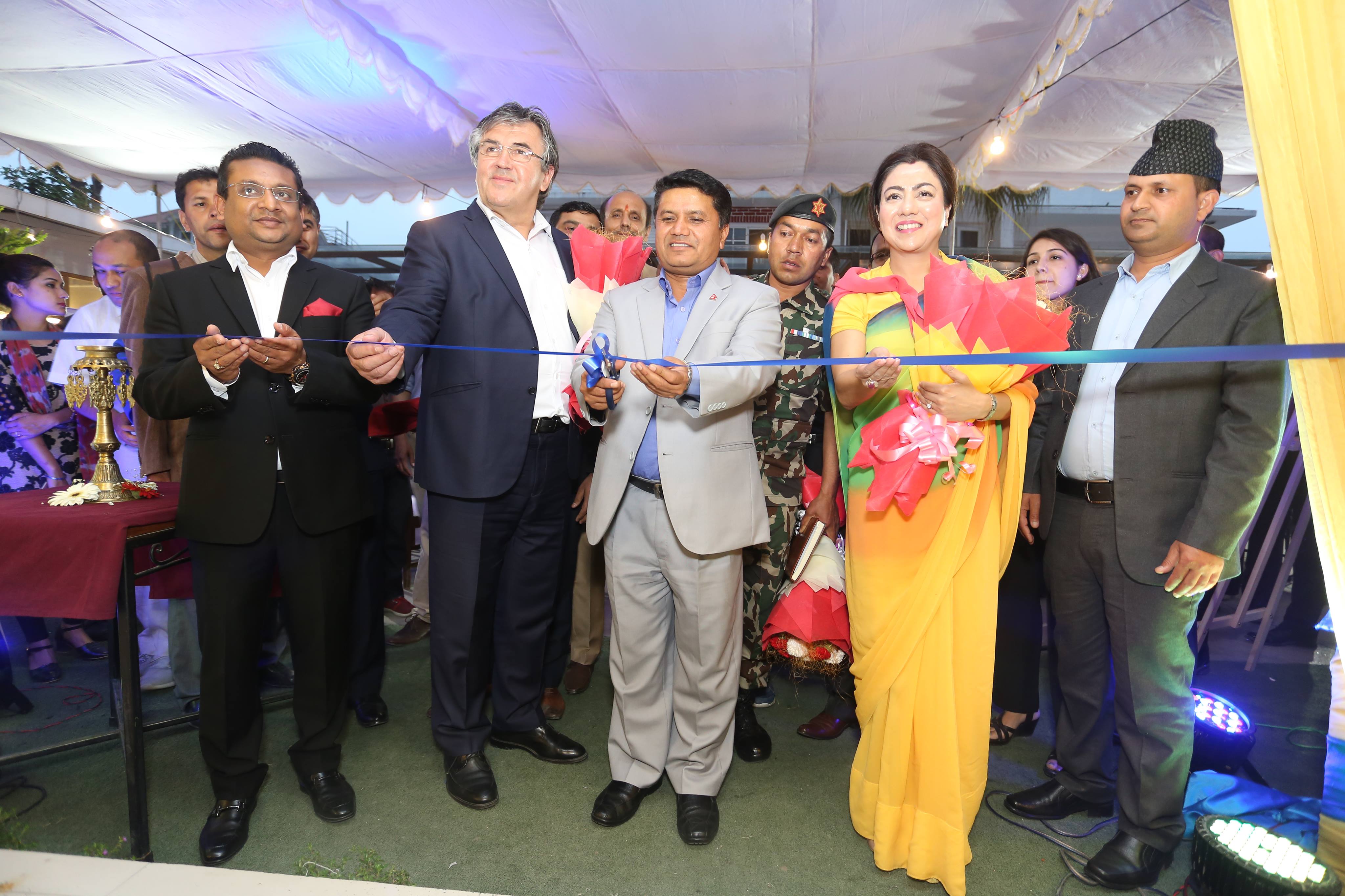काठमाडाैंमा बोस्निया र हर्जगोभिना कन्सुलेटलकाे फोटो प्रदर्शनी